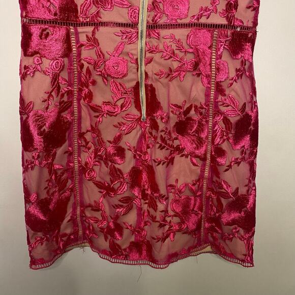 Lulus Mini Dress Hot Pink Lace Floral Bodycon Party Size Large Romantic - Picture 8 of 11